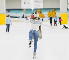 L'apprentissage du patin à glace en EPS à l'école sur le territoire 